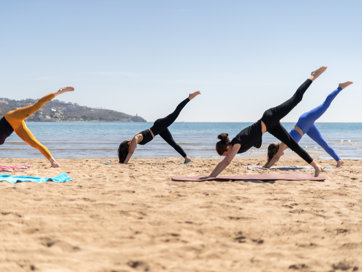 Pilates am Strand